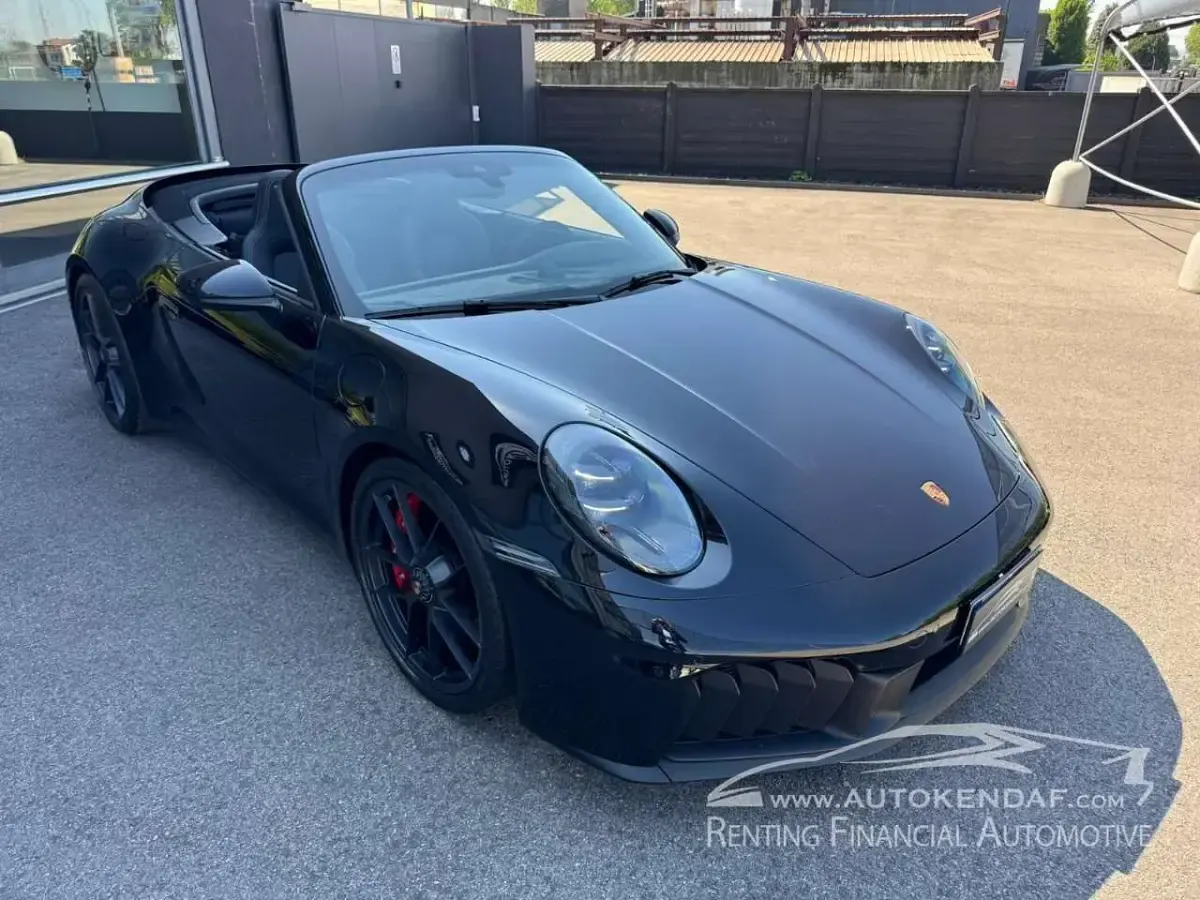Usata Porsche 911 Carrera GTS 541 CV (397 kW) 2025 Nero Cabrio