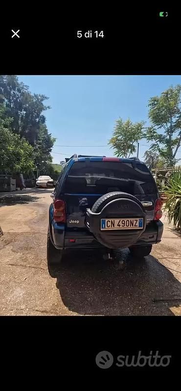 Usata Jeep Cherokee 2004 SUV