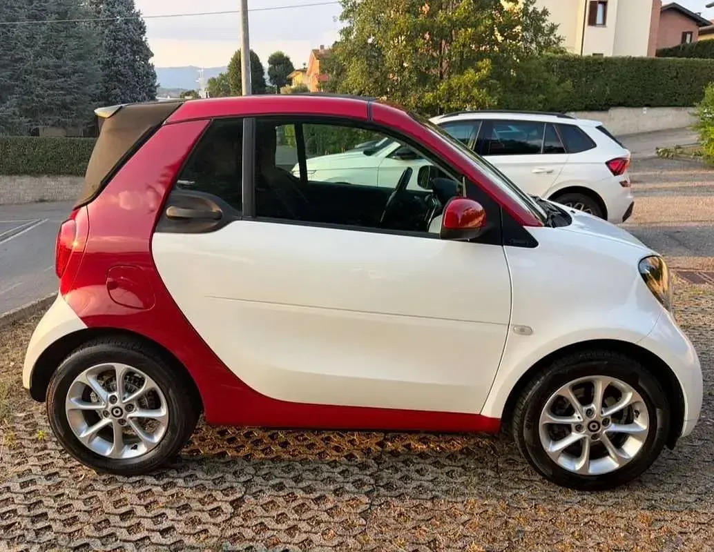 Usata Smart ForTwo Cabrio Passion 71 CV (52 kW) 2017 Bianco Cabrio