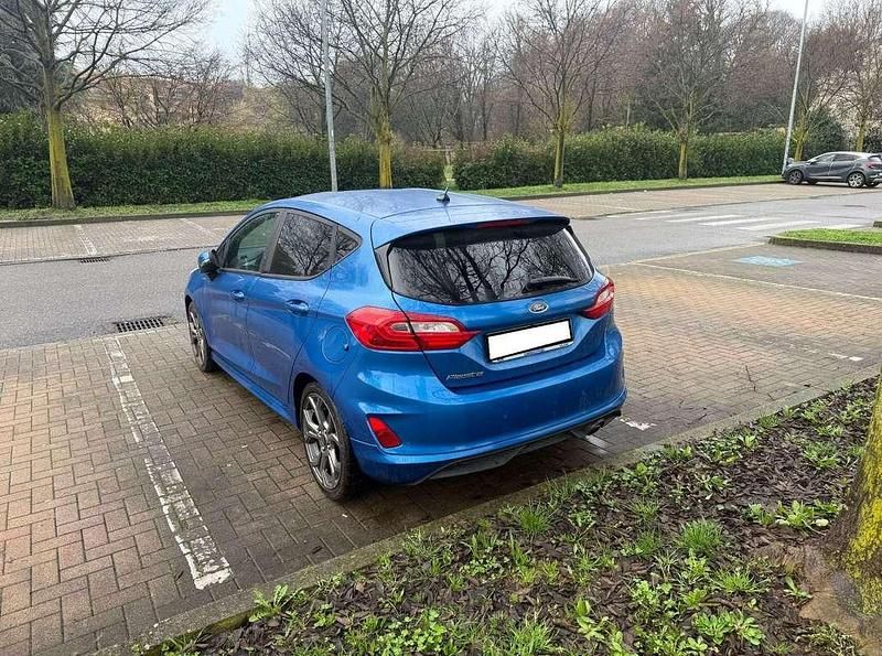 Blu/azzurro Usata 2019 Ford Fiesta ST-Line Berlina | 10.500 € (Ottimo prezzo) - Immagine 1/4