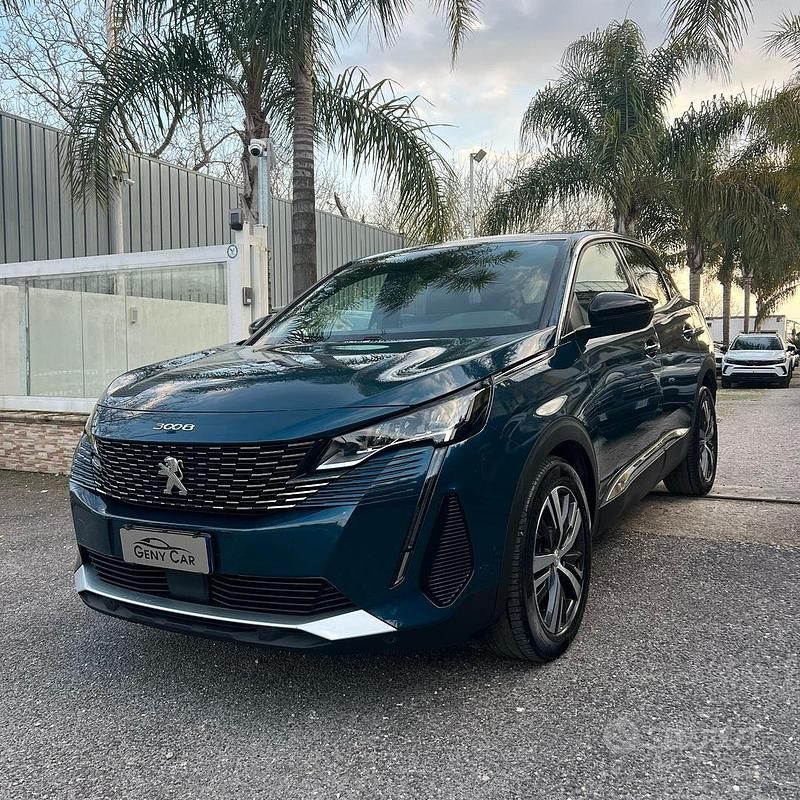 Usata Peugeot 3008 Allure 131 CV (96 kW) 2022 Blu SUV