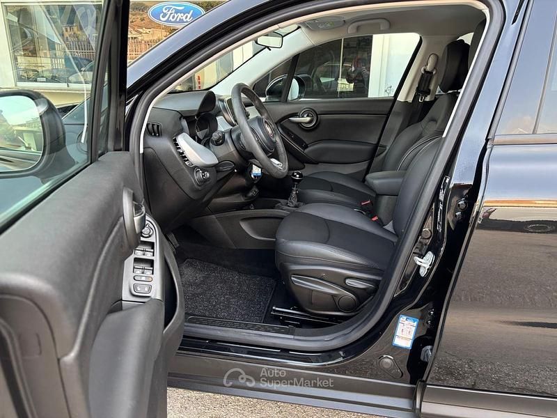 Begagnad Fiat 500X Connect 95 HK (69 kW) 2021 Svart SUV