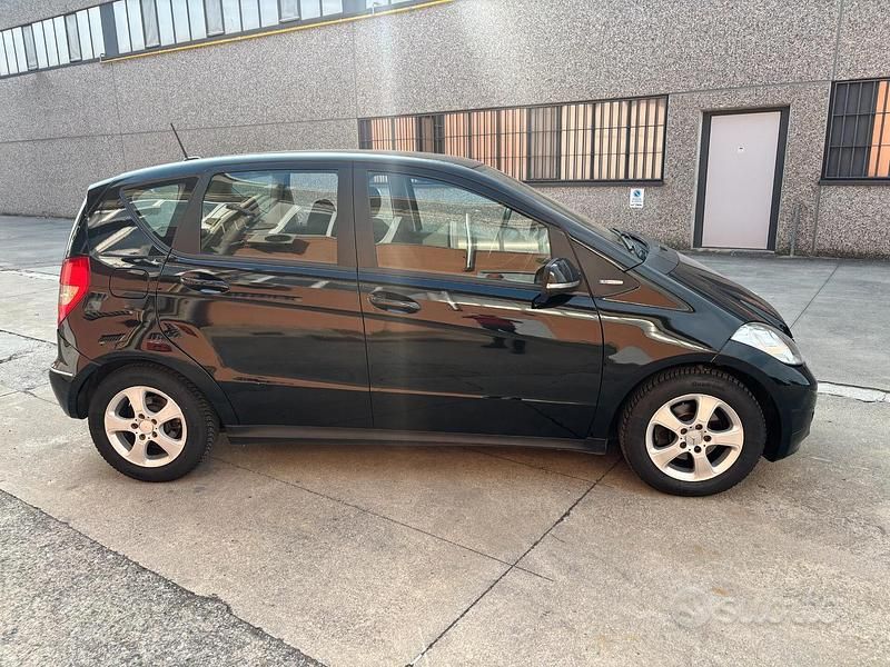 Usata Mercedes A160 Classic 95 CV (69 kW) 2009 Nero Berlina