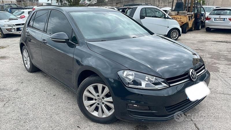 Usata VW Golf VII Trendline 90 CV (66 kW) 2016 Grigio Berlina