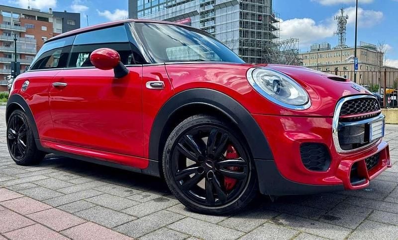 Usata Mini John Cooper Works Hype 231 CV (169 kW) 2017 Rosso Utilitaria