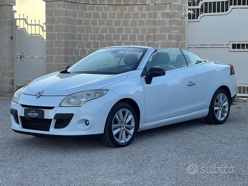 Bianco Usata 2010 Renault Mégane Cabriolet Luxe Cabrio | 4900 € - Immagine 1/4