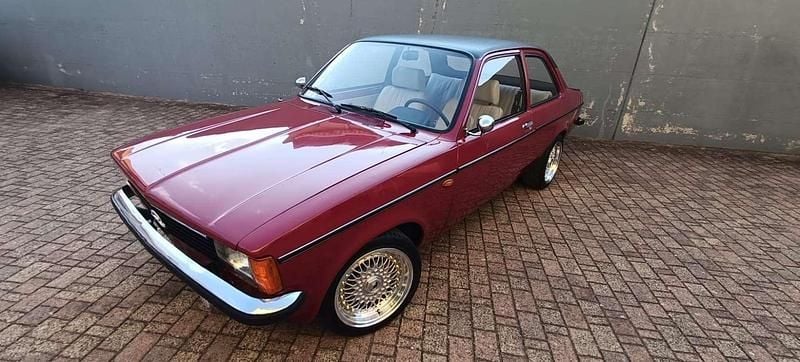 Usata Opel Kadett Sport 60 CV (44 kW) 1978 Rosso Coupé