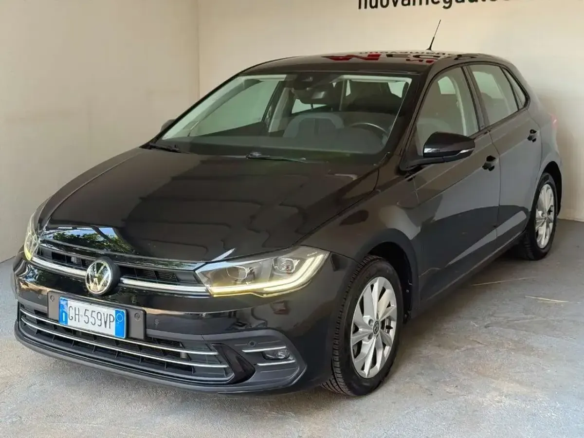 Usata VW Polo Style 110 CV (80 kW) 2022 Nero Utilitaria
