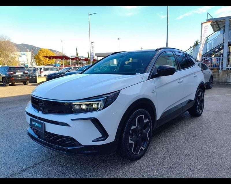 Bianco Usata 2024 Opel Grandland X S SUV | 23.900 € (Buon prezzo) - Immagine 1/4