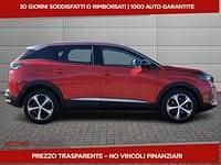 Usata Peugeot 3008 Allure 131 CV (96 kW) 2021 Rosso SUV
