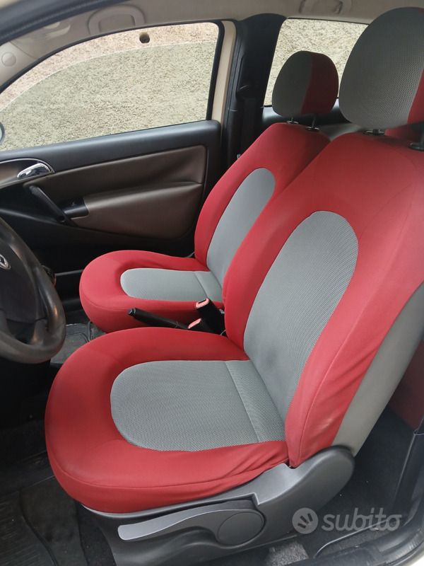 Usata Lancia Ypsilon 80 CV (58 kW) 2005 Giallo Utilitaria