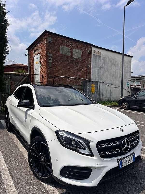 Usata Mercedes GLA200 Premium 136 CV (100 kW) 2018 SUV