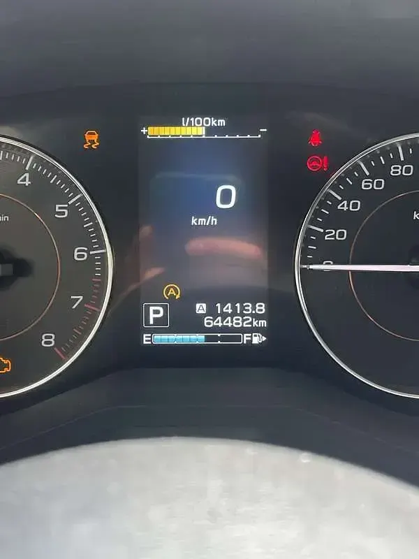 Usata Subaru XV Style 114 CV (83 kW) 2022 Grigio SUV