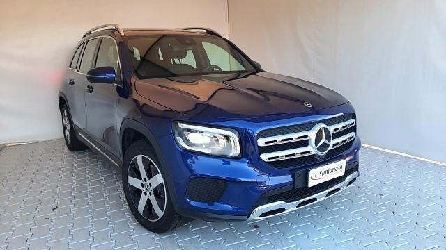 Usata Mercedes GLB180 116 CV (85 kW) 2022 Blu SUV
