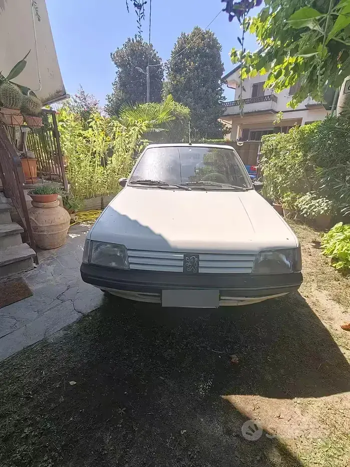 Usata Peugeot 205 54 CV (39 kW) 1991 Bianco Berlina