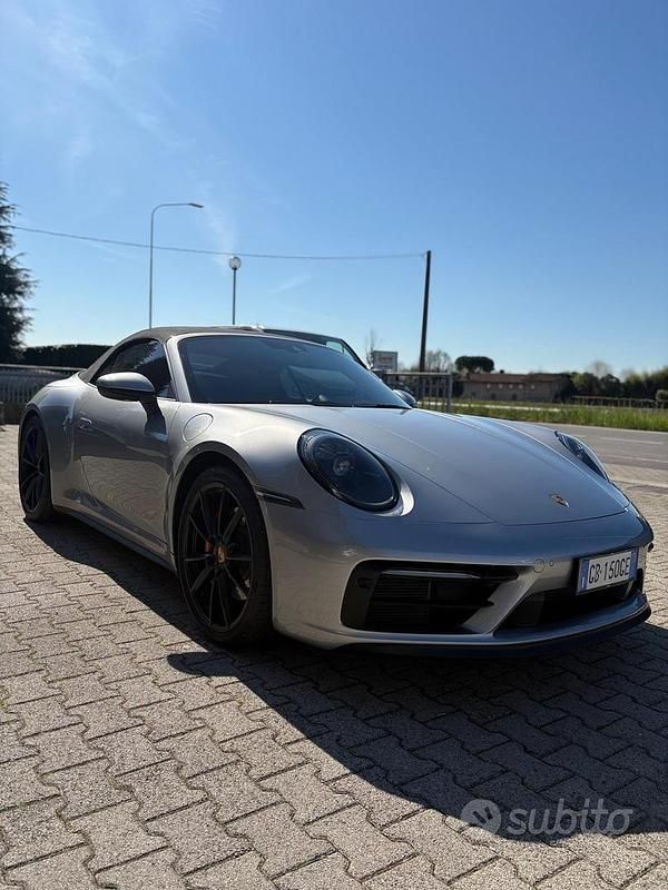 Usata Porsche 911 Carrera 4S Cabriolet 450 CV (330 kW) 2020 Grigio Cabrio