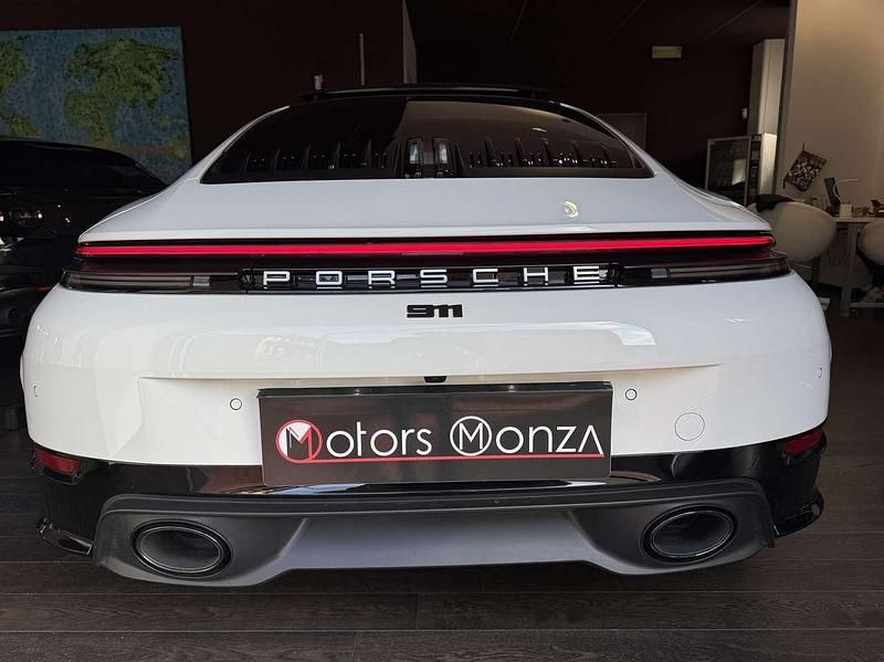 Usata Porsche 911 Carrera 394 CV (289 kW) 2024 Bianco Coupé