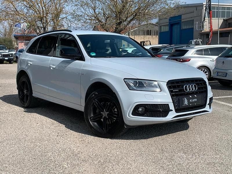 Usata Audi Q5 S-Line 179 CV (131 kW) 2017 Bianco SUV