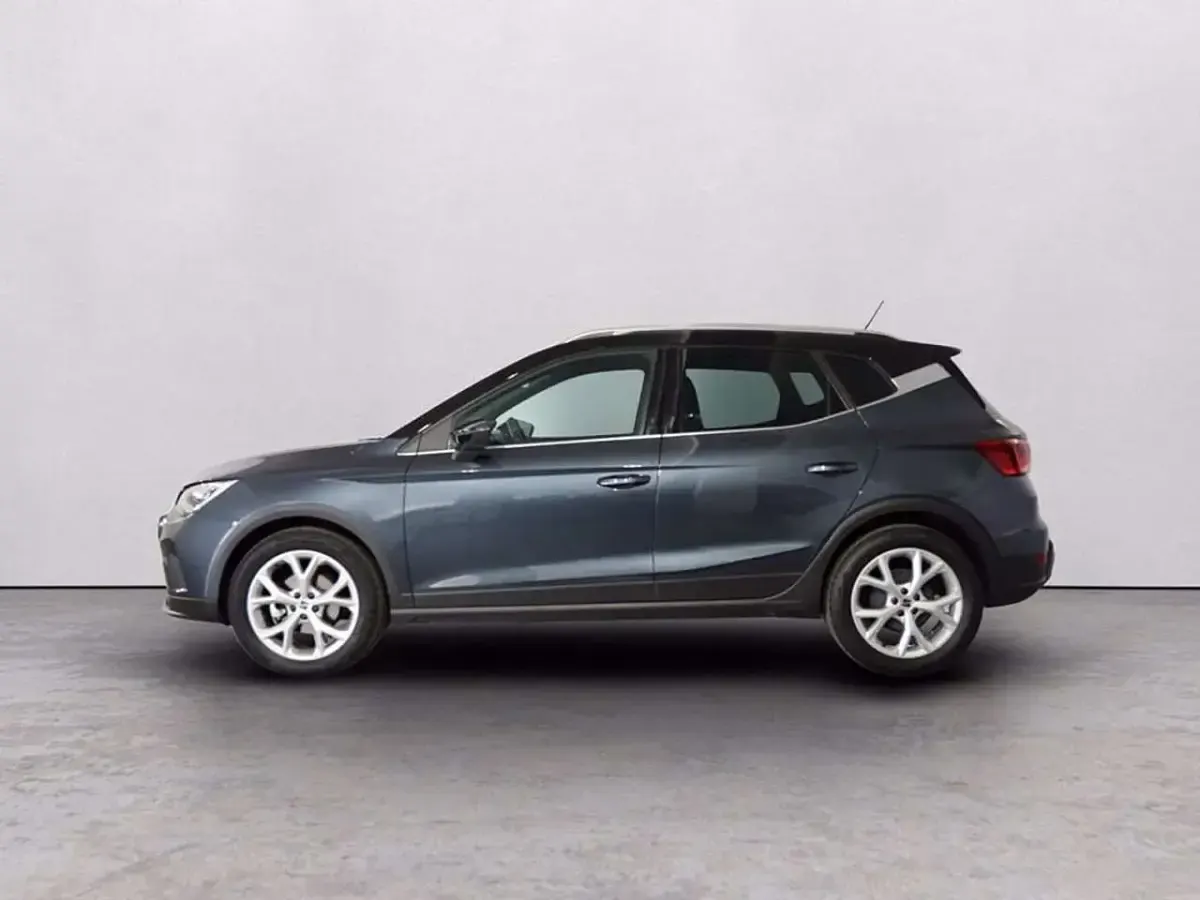 Usata Seat Arona FR 95 CV (69 kW) 2023 Magnetic tech nero midnight SUV