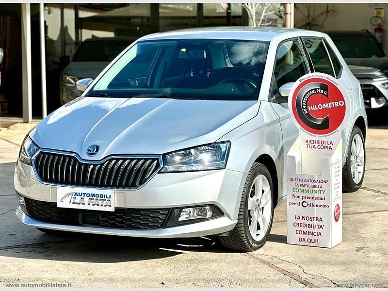 Usata Skoda Fabia Design Edition 60 CV (44 kW) 2019 Grigio Berlina