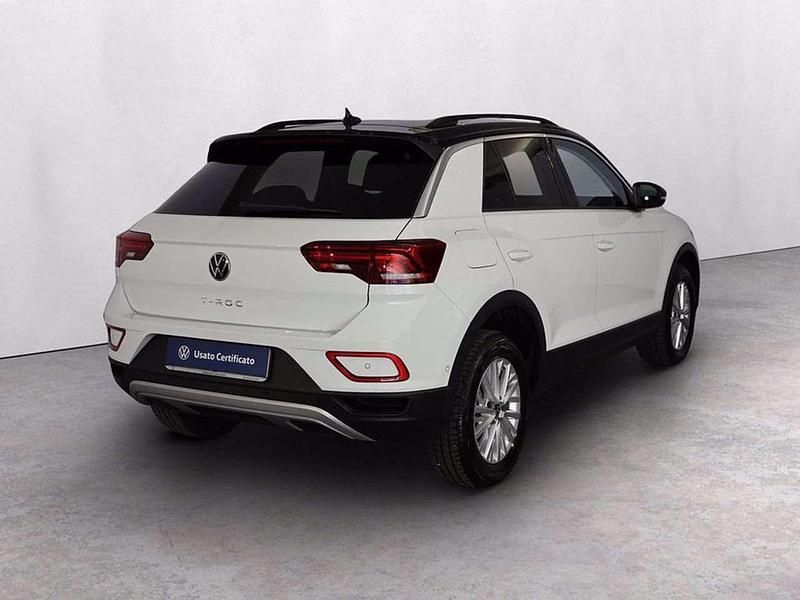 Usata VW T-Roc Life 116 CV (85 kW) 2025 Pure white nero SUV