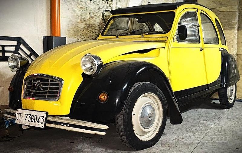 Usata Citroën 2CV Charleston 29 CV (21 kW) 1986 Giallo Berlina