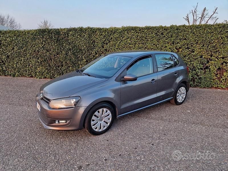 Usata VW Polo Comfortline 70 CV (51 kW) 2011 Grigio Utilitaria