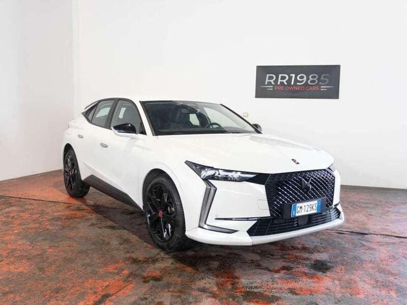 Bianco Usata 2022 DS Automobiles DS4 Performance Tre volumi | 19.900 € (Super prezzo) - Immagine 1/4