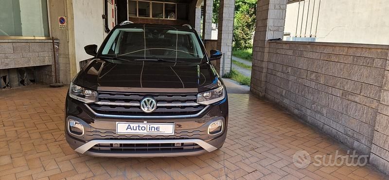 Usata VW T-Cross Life 95 CV (69 kW) 2020 Nero SUV