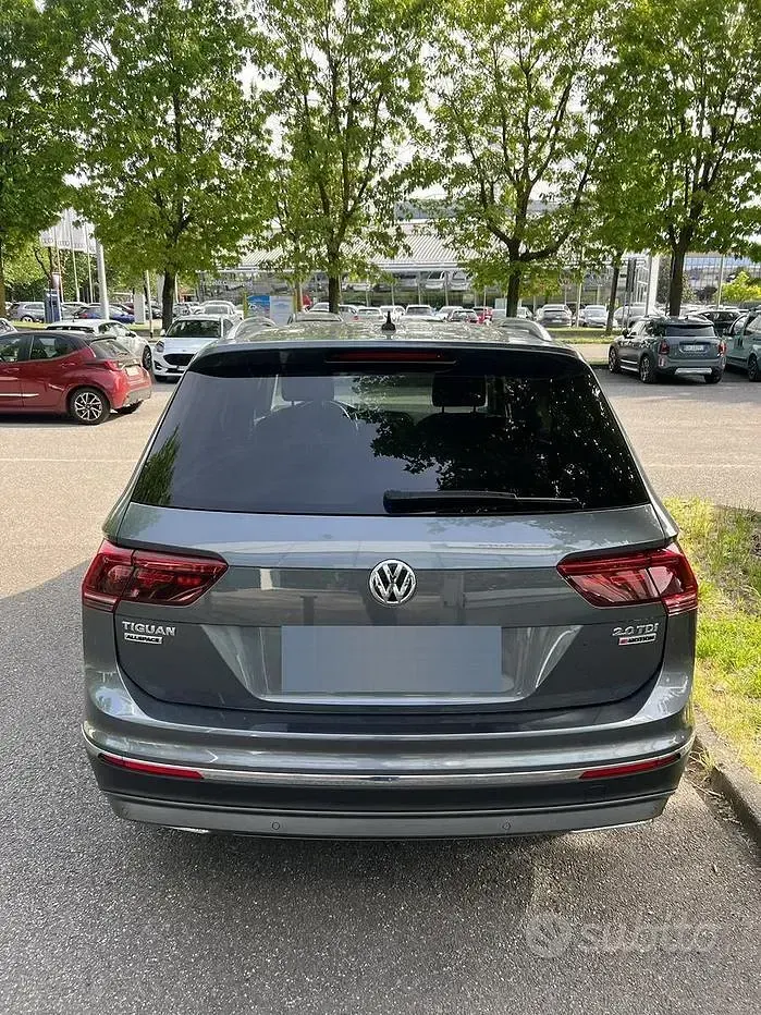 Usata VW Tiguan Allspace Advance 150 CV (110 kW) 2019 Grigio SUV