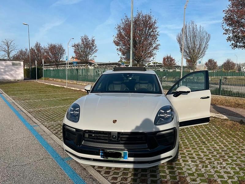 Usata Porsche Macan 265 CV (194 kW) 2022 Grigio SUV