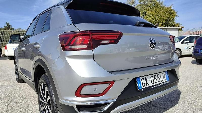 Usata VW T-Roc Style 110 CV (80 kW) 2022 Grigio SUV