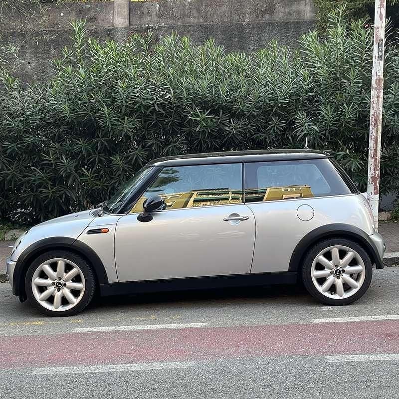 Usata Mini Cooper 116 CV (85 kW) 2003 Grigio Utilitaria