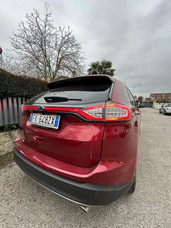 Usata Ford Edge Vignale 180 CV (132 kW) 2017 Rosso SUV