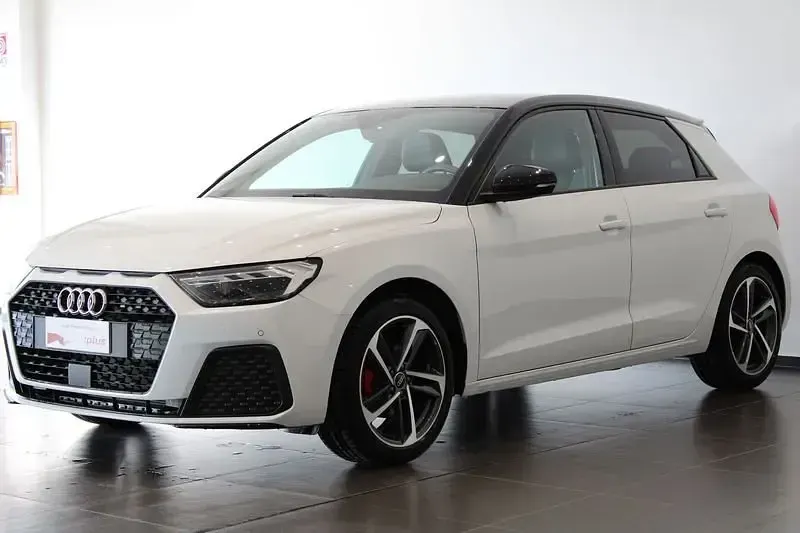 Usata Audi A1 Ambiente 95 CV (69 kW) 2024 SUV