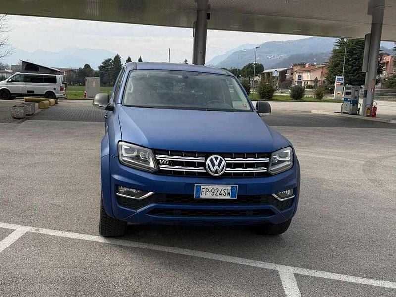 Usata VW Amarok Aventura 258 CV (189 kW) 2018 Blu/azzurro Pick-up