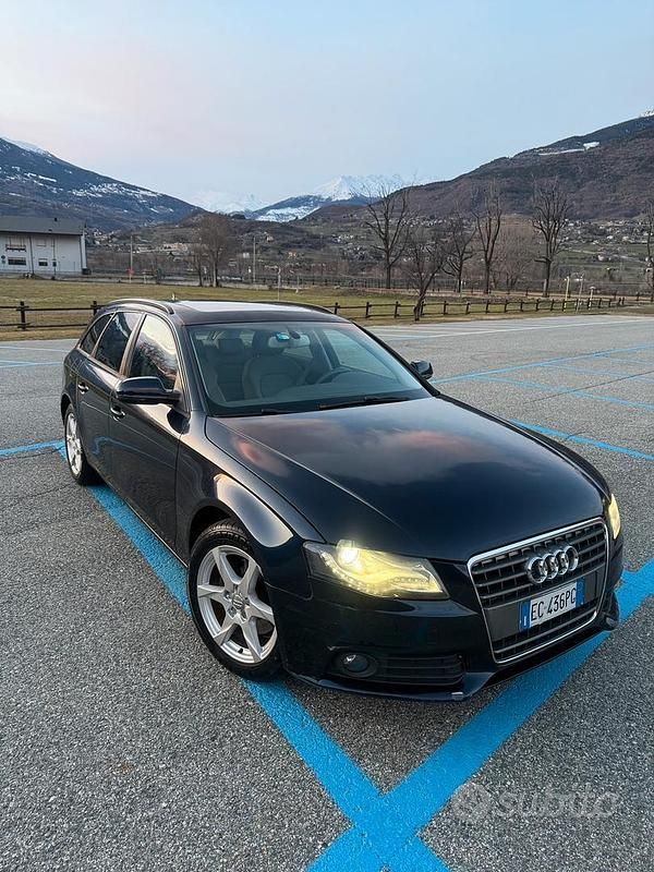 Usata Audi A4 Comfort 143 CV (105 kW) 2010 Blu Station wagon