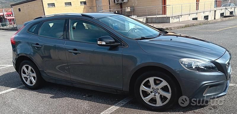 Occasion Volvo V40 CC 2014 Gris Break