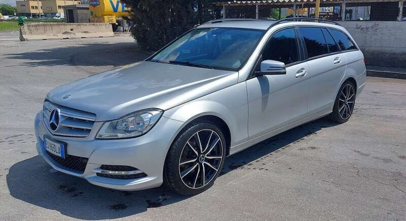 Usata 2013 Mercedes C180 Station wagon | 7600 € (Buon prezzo) - Immagine 1/4