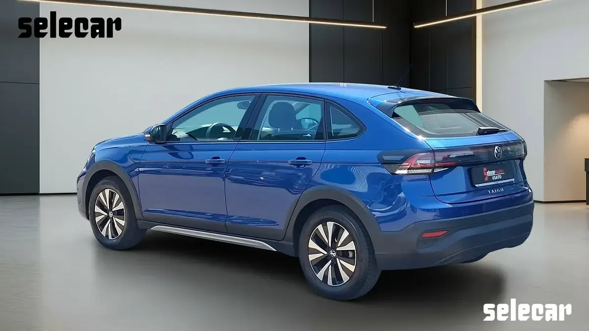 Usata VW Taigo Life 110 CV (80 kW) 2024 2b silk blu metallizzato SUV