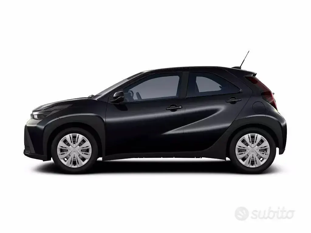Nuova Toyota Aygo X 116 CV (85 kW) 2026 Nero SUV