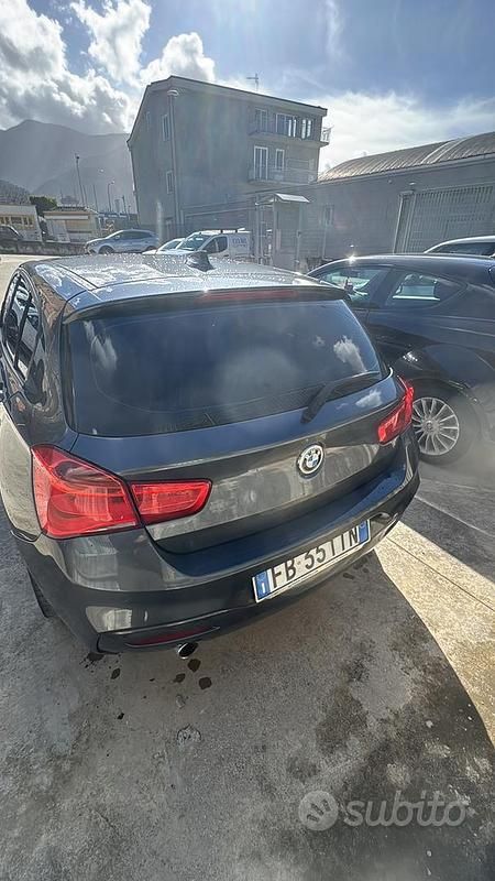 Usata BMW 118 Sport Line 2016 Grigio Utilitaria
