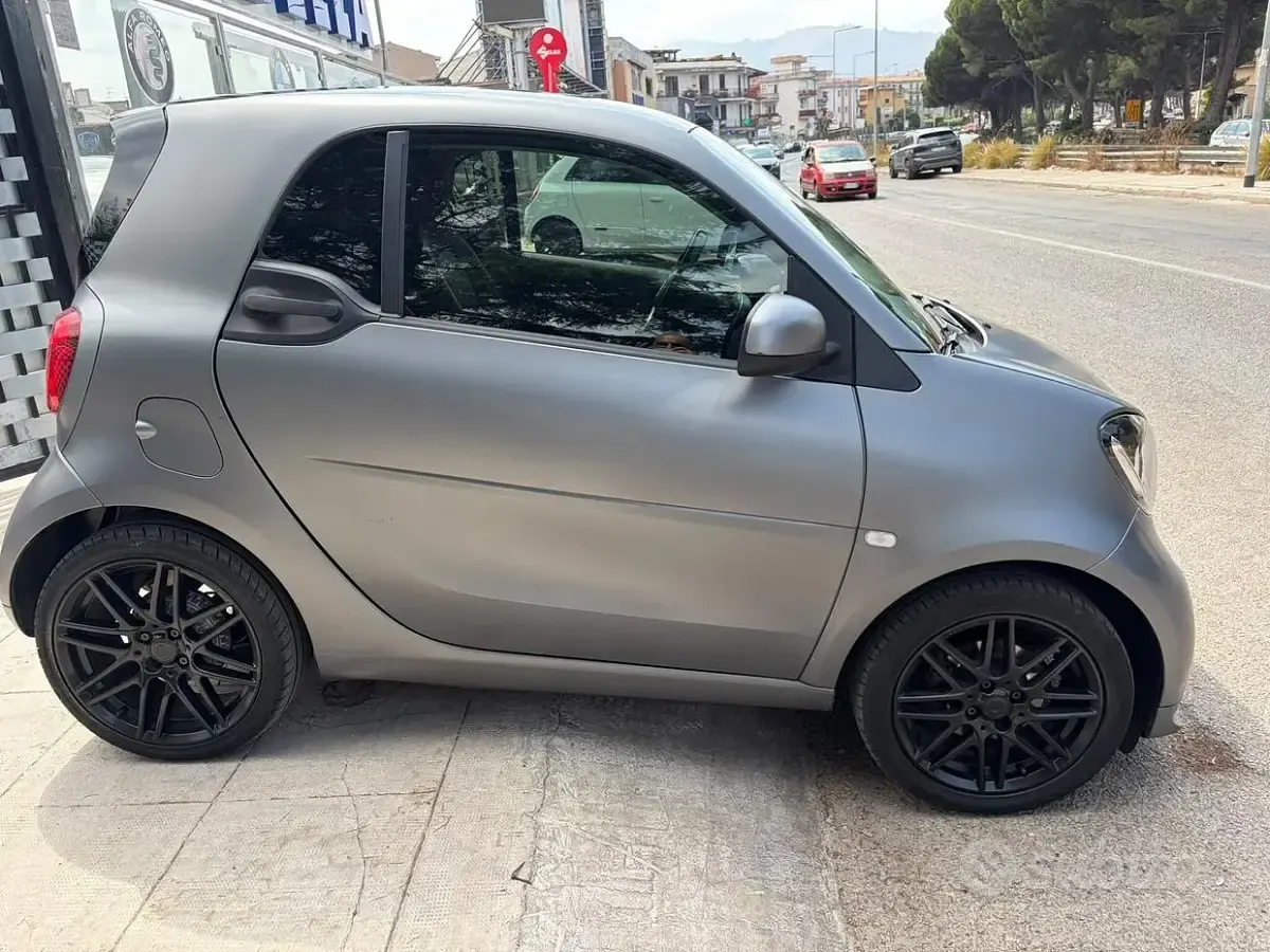 Usata Smart ForTwo Coupé Brabus 90 CV (66 kW) 2019 Nero Coupé
