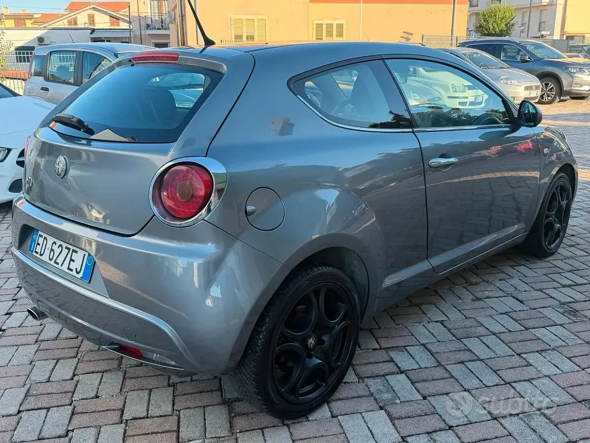 Usata Alfa Romeo MiTo Progression 120 CV (88 kW) 2010 Grigio Utilitaria