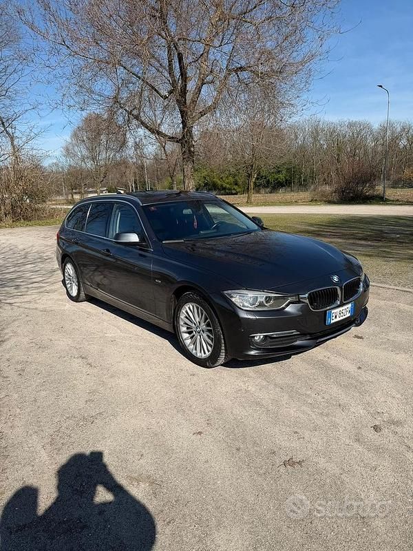 Usata BMW 320 2014 Grigio Utilitaria