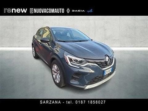 Usata Renault Captur Zen 100 CV (73 kW) 2020 Blu scuro SUV