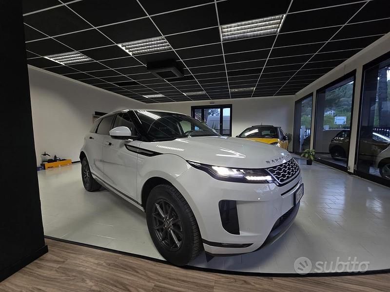 Usata 2020 Land Rover Range Rover evoque SUV | 26.900 € (Buon prezzo) - Immagine 1/4