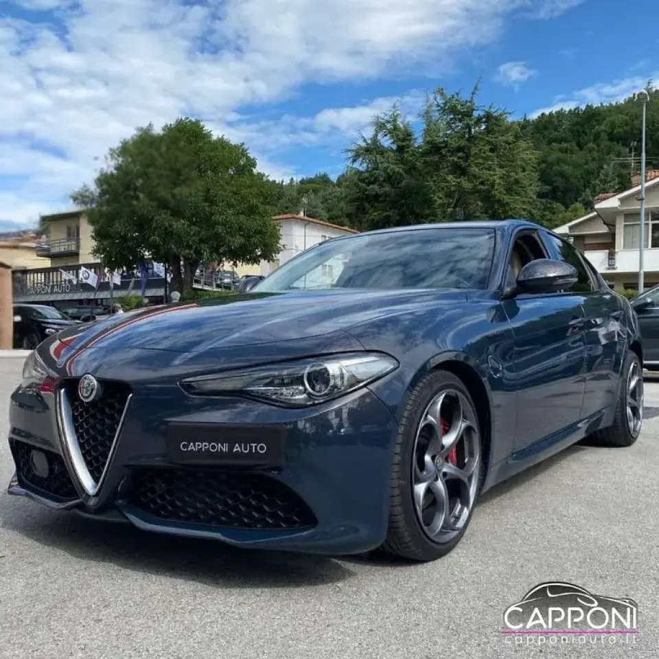 Usata Alfa Romeo Giulia Veloce 209 CV (153 kW) 2017 Grigio scuro Berlina