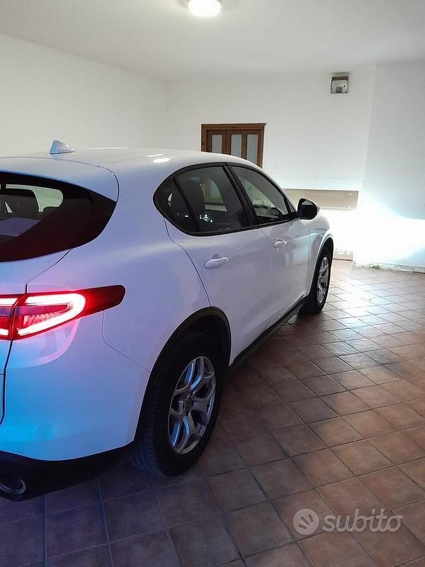 Usata Alfa Romeo Stelvio 2019 Bianco SUV