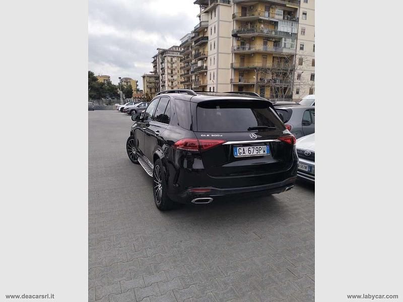 Usata Mercedes GLE300 Premium Plus 245 CV (180 kW) 2020 Nero SUV